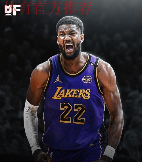 湖人自媒体:艾顿在场均上双的球员中命中率高居联盟第二 湖人自媒体:艾顿在场均上双的球员中命中率高居联盟第二